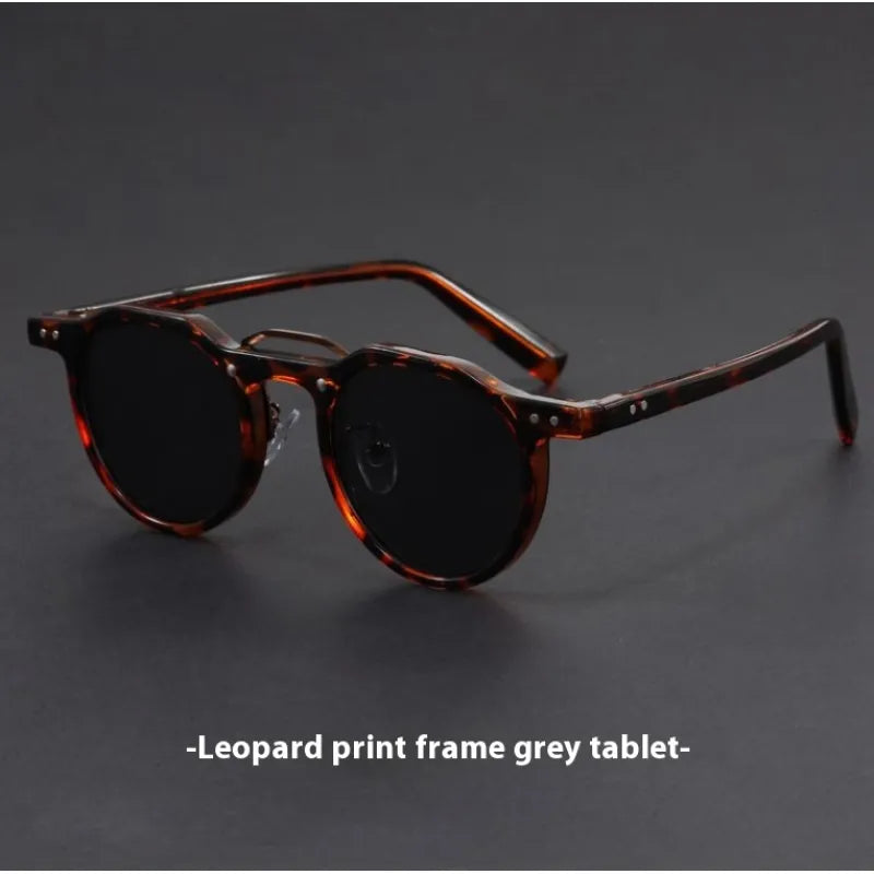 Small Frame Sunglasses "Onyx"